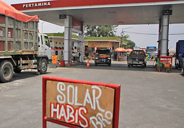 BBM Solar di Riau Mulai Langka, Ini Penjelasan Gubri Syamsuar